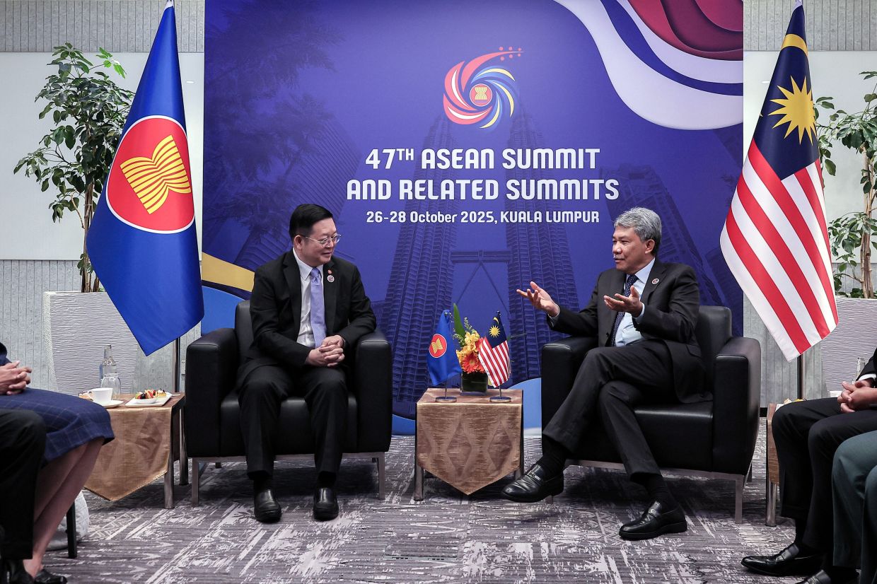 Asean deliberating on sending election observers to Myanmar, says Malaysian foreign minister 1 3588344