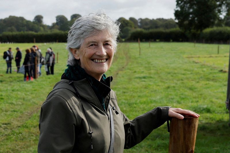 Left-winger Connolly wins Irish presidency in landslide