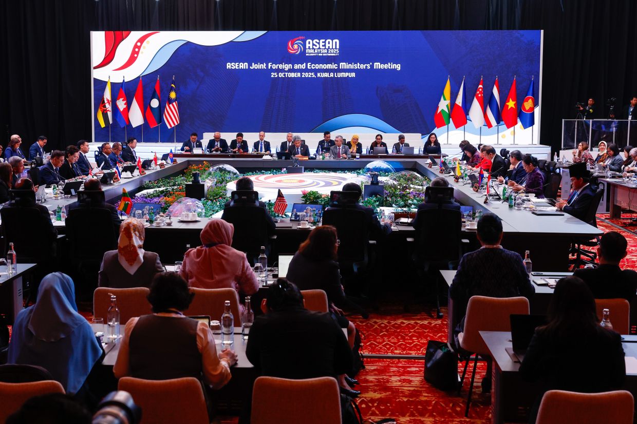 Asean ministers welcome Gaza peace efforts