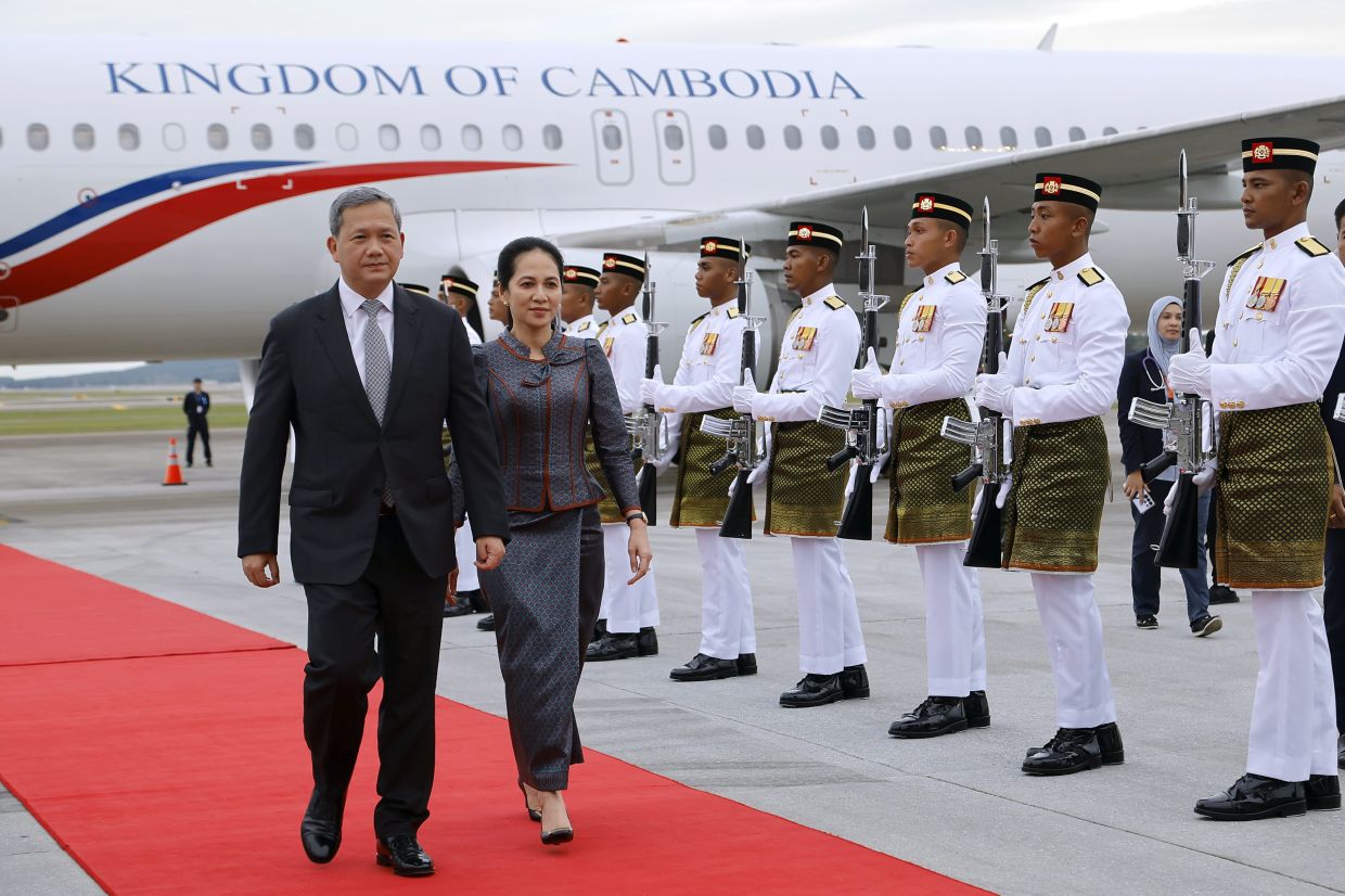 Cambodia Prime Minister Hun Manet and his spouse Dr. Pich Chanmony arrive in Malaysia ahead of the 47th ASEAN Summit and Related Summits at the Bunga Raya Complex, Kuala Lumpur International Airport (KLIA). - Bernama