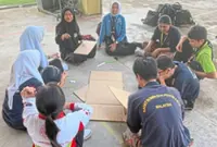 Reaching out to Sarawak schools