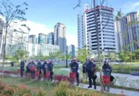 Police tighten security at Ampang Park to block rallies on Sunday