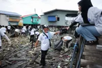 Semporna youths rally to clean up Sabah diving haven’s image