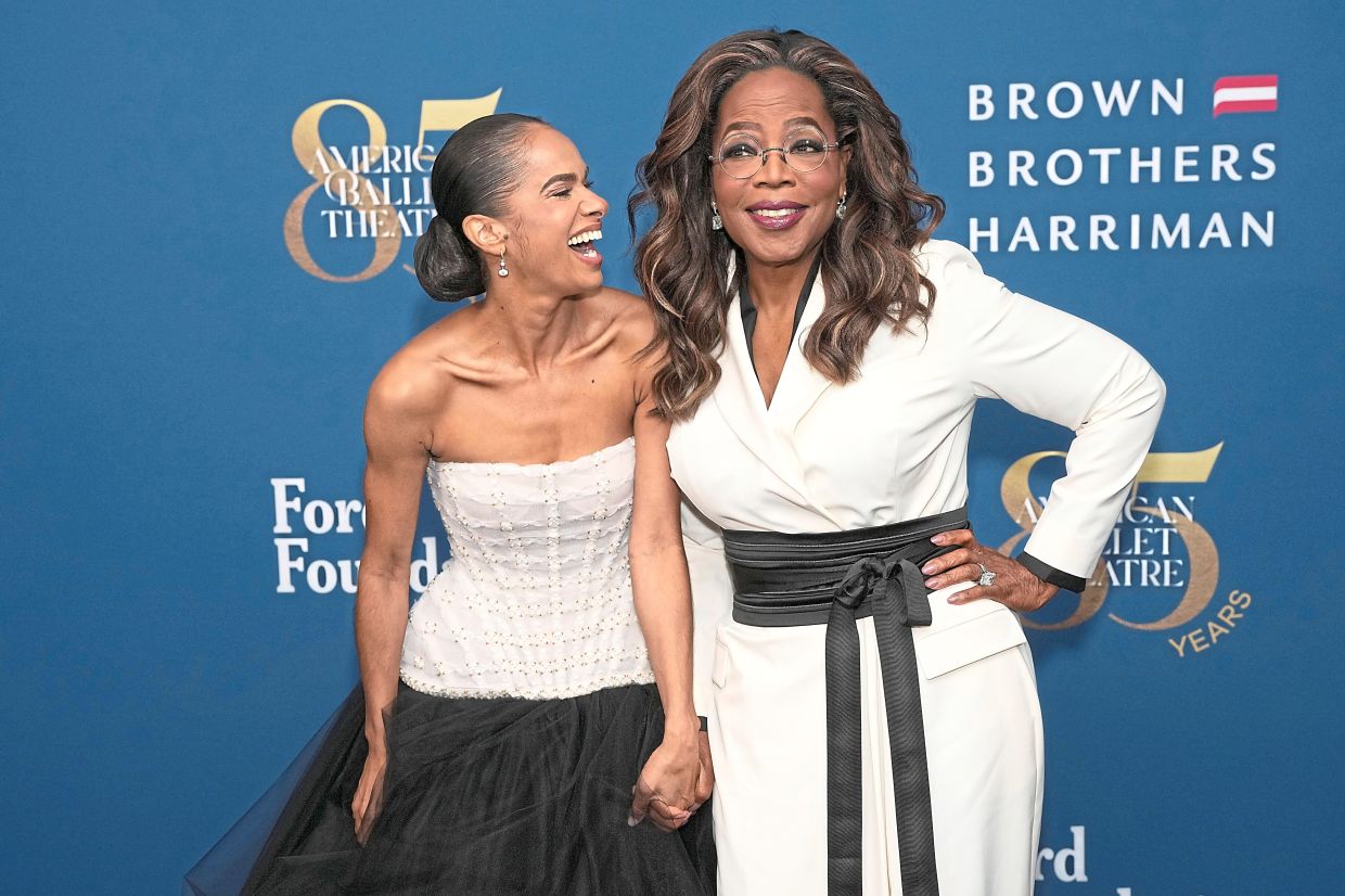 Copeland, left, and Winfrey attend the recent American Ballet Theatre's Fall Gala.