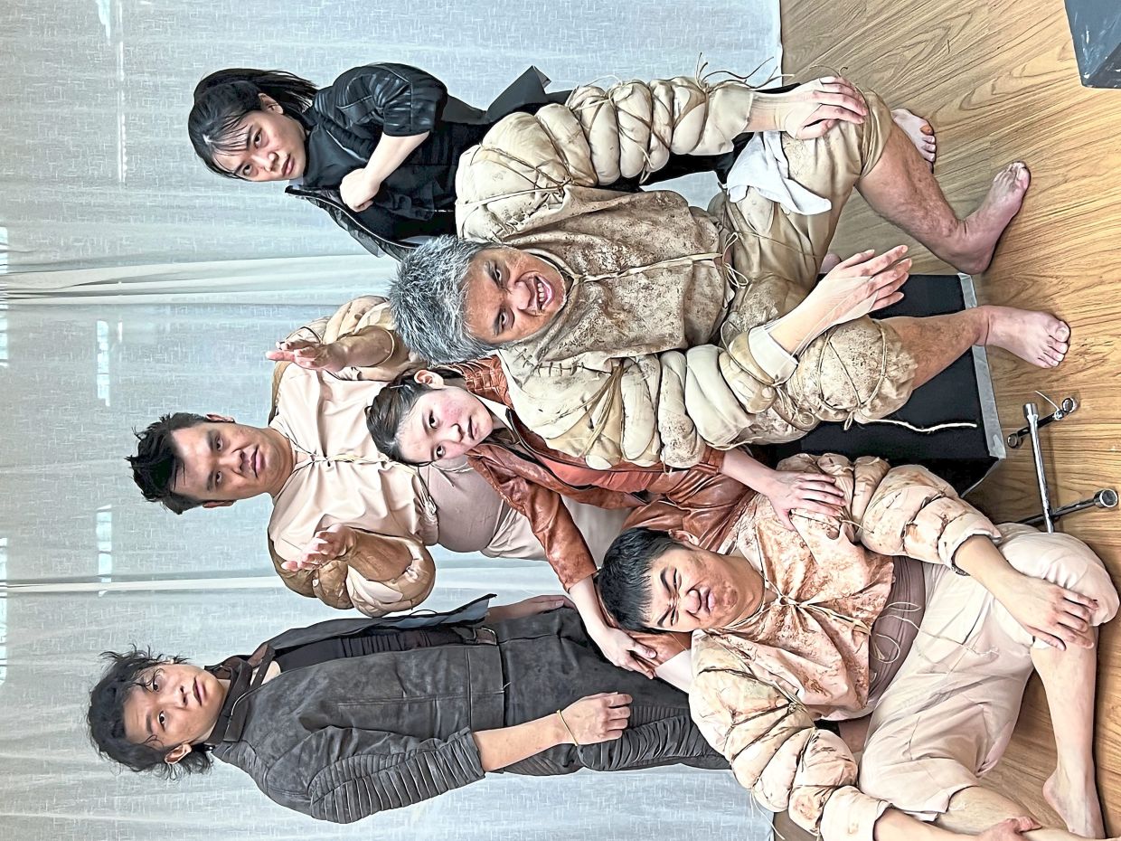 The cast of 'Animal Farm', presenting Orwell’s classic in Mandarin with English subtitles, takes the stage at KLPac from Oct 30 to Nov 2. Photo: Pentas Project Theatre Production