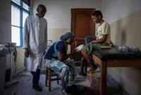 The Congolese amputee giving new prosthetic limbs to the wounded