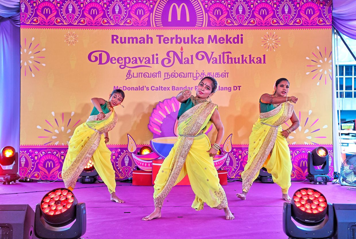 Games and entertainment await as more open houses will take place in Perak, Penang, Johor and Selangor. — Photos: MUHAMAD SHAHRIL ROSLI/The Star