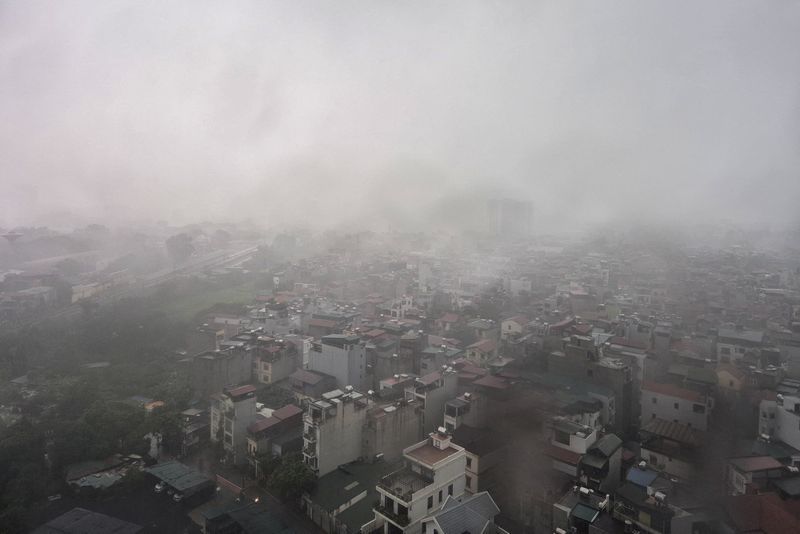 Floods kill at least 9, leave 5 missing in central Vietnam