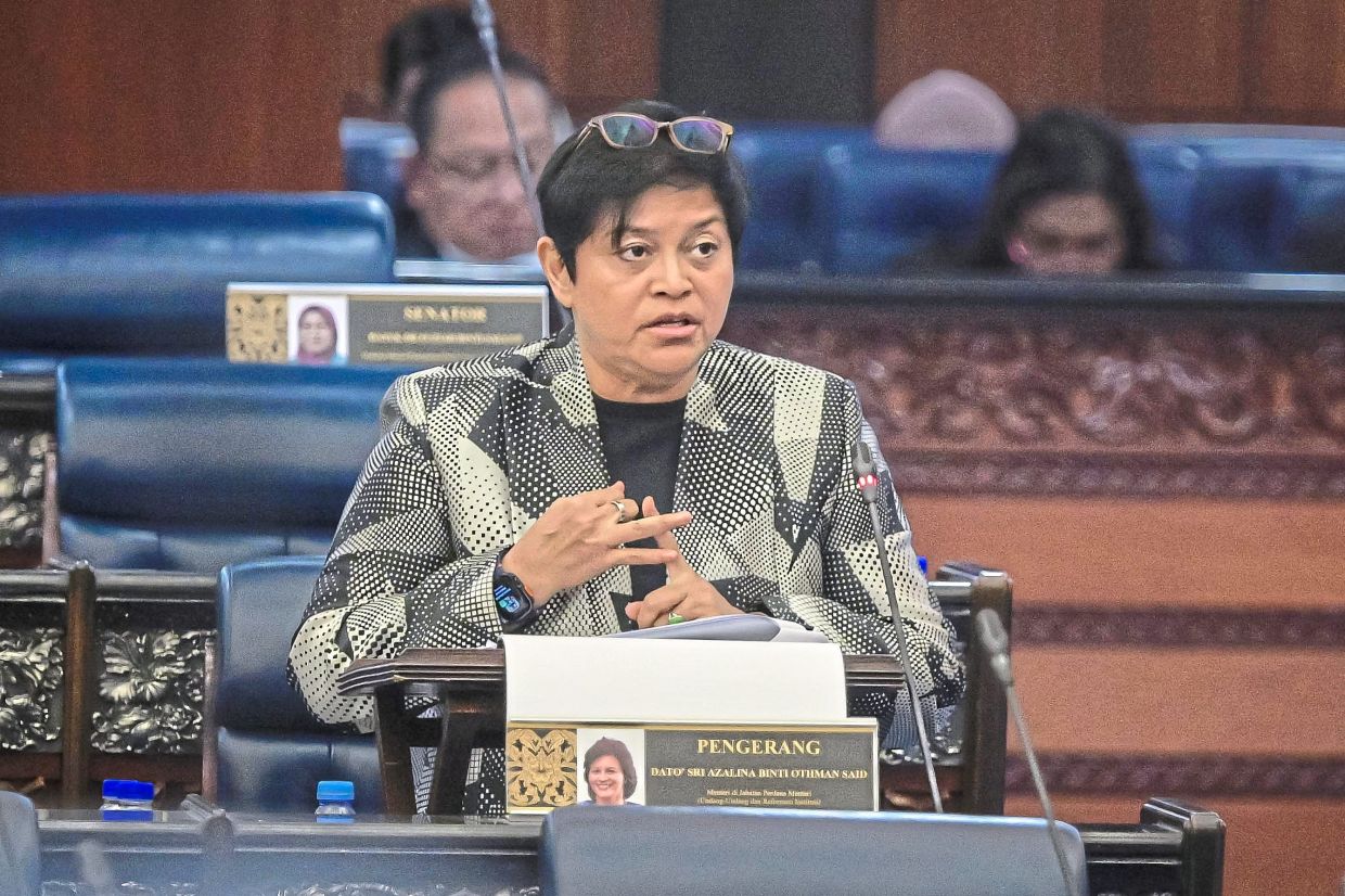 Justice for all: Azalina says mobile courts highlight the government’s commitment to providing legal services beyond urban areas. — Bernama