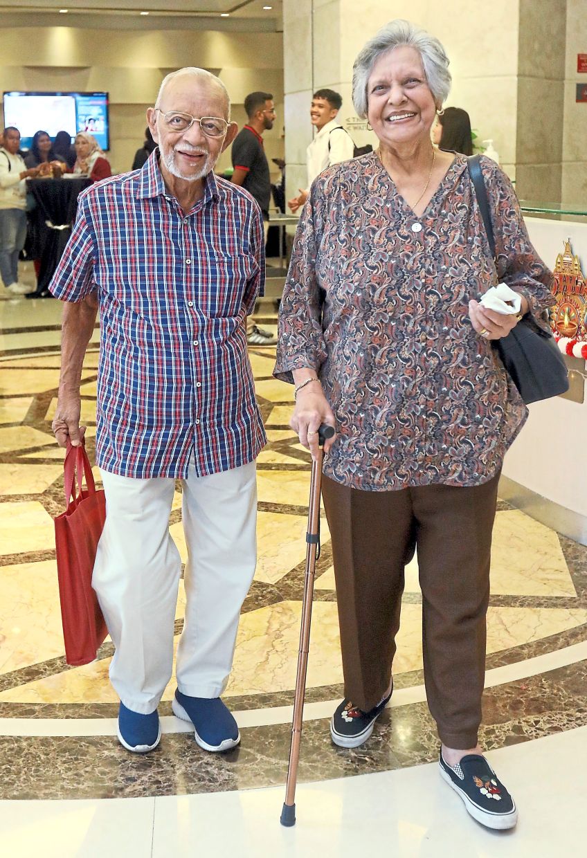 This is the second time Rashid with his wife Rafidah Rashid are attending the StarLive workshop to pick up valuable skills.