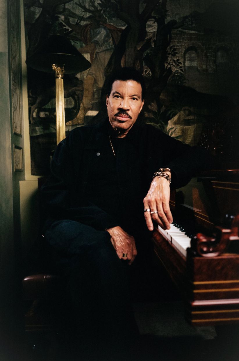 Lionel Richie's songs have inspired fans for five decades. — Photo: Chantal Anderson/The New York Times)