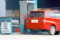 Running on fumes by third week