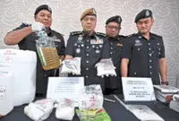 Couple arrested over RM2.8mil drugs