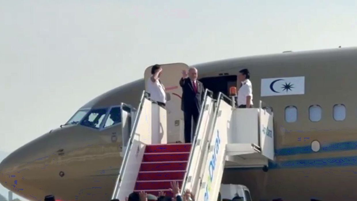King departs for state visit to Saudi Arabia 1 3602684