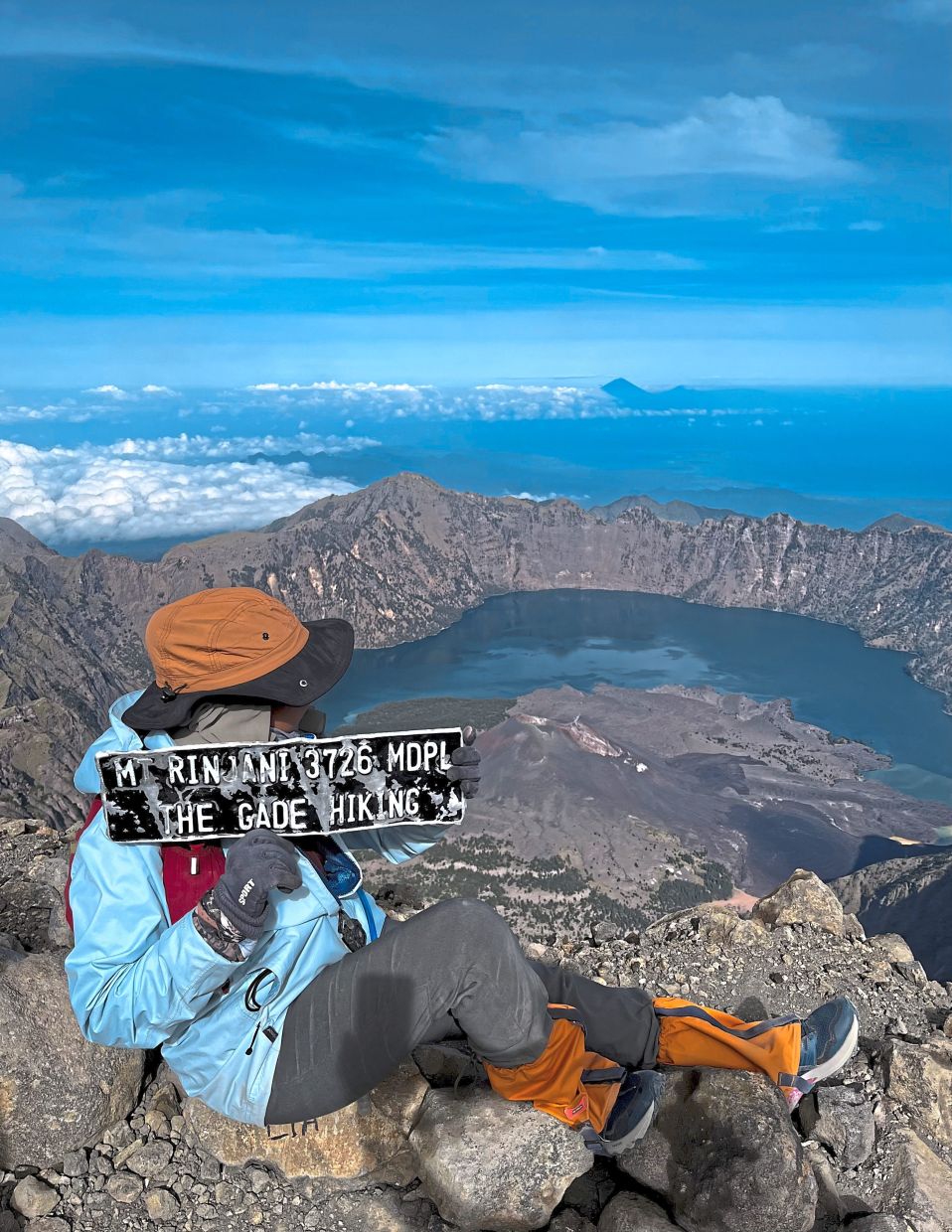 Mount Rinjani is both demanding and fascinating, says Sabillah. — SABILLAH NAZIFA