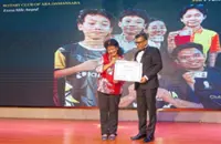 Ex-editor receives club’s inaugural award for humanitarian work