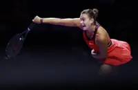 Tennis-Sabalenka eases past Paolini, Pegula beats error-prone Gauff in WTA Finals