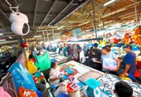 Night market traders count losses after petty thefts