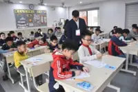 Vietnam to make English compulsory from Grade 1 by 2030