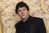 Actor Jesse Eisenberg to donate his kidney to a stranger