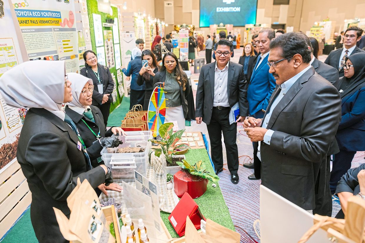 The 24th edition of TEY concluded with 15 finalist teams showcasing impactful sustainability projects tackling issues such as food waste, e-waste, air pollution and urban flooding.