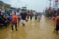 26 killed and another 387,000 people displaced as Typhoon Kalmaegi ravages the Philippines