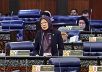 Civil service 1.3 million strong as of September, Dewan Rakyat told