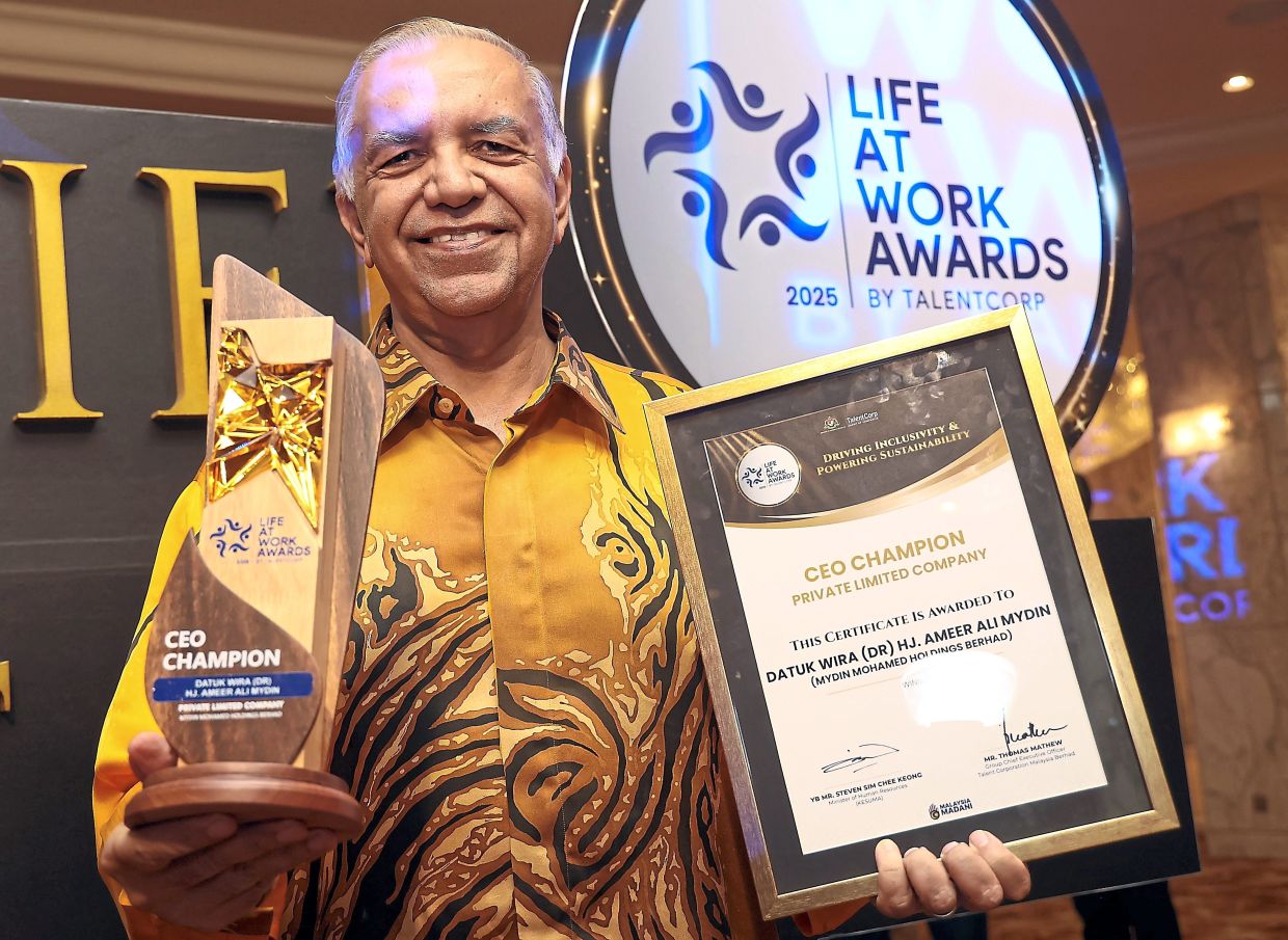 Mydin Mohamed Holdings Bhd managing director Datuk Ameer Ali Mydin was named CEO Champion (Private Limited Company) for his people-first leadership and contributions to workplace excellence.