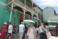 Diaspora faces challenges to strike a balance