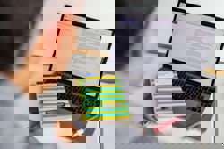 Using AI instead of search means superficial learning, research shows