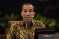 Eight named as suspects over false claims about Jokowi's degree