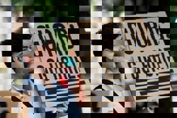 US judge rules Trump illegally ordered National Guard to Portland, Oregon