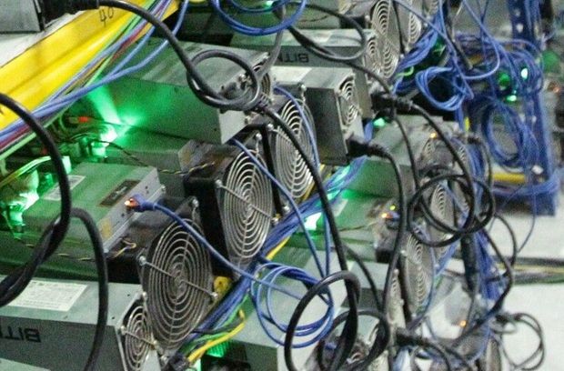 Police crack down on cryptocurrency mining operations linked to electrical theft in Teluk Intan 1 3613276