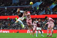 Soccer-Man City outclass Liverpool to cut Arsenal's lead, Aston Villa on the up