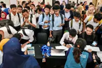 Rising temp jobs, jobless youth strain Indonesia’s job market