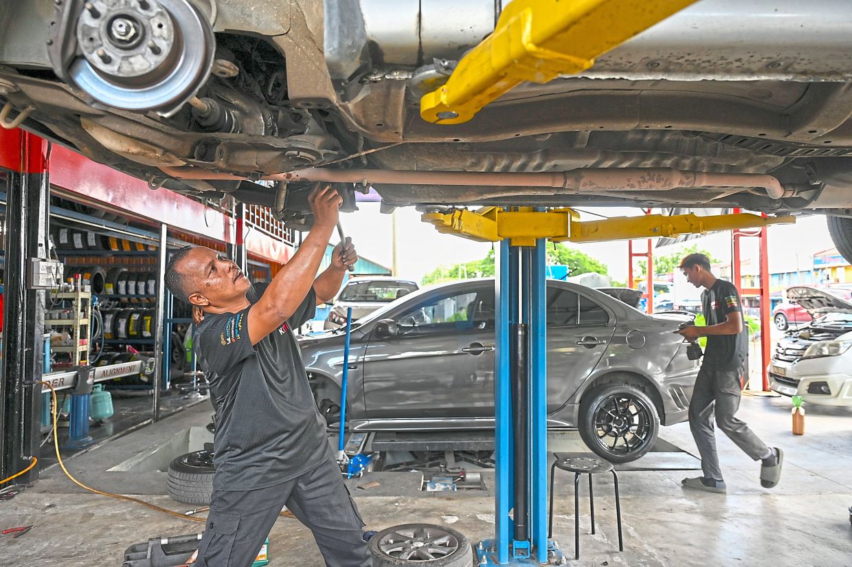 Amendments to the Bill will provide recognition for field experts.