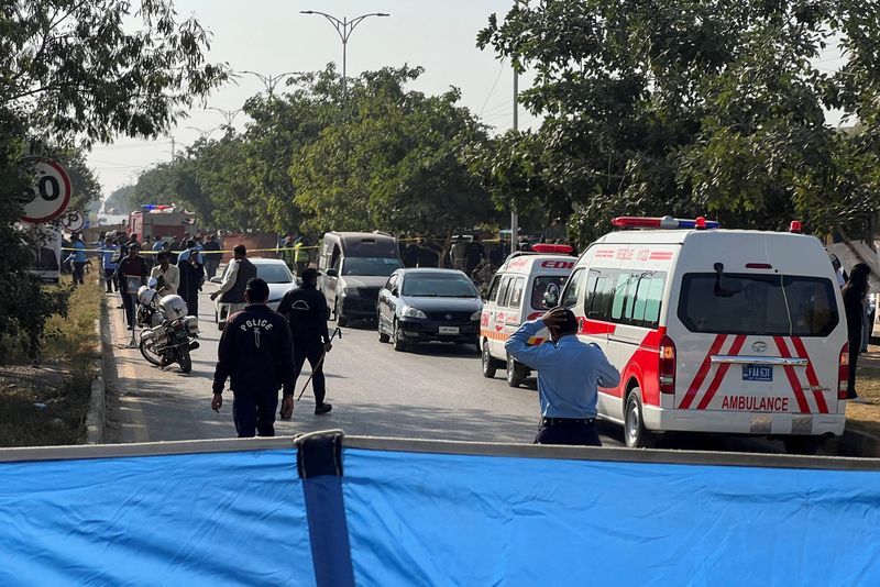 Explosion injures eight outside court in Islamabad, police say