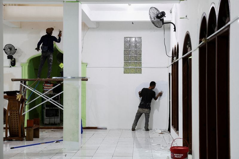 Indonesia says suspect in mosque blast acted independently, not affiliated with any &#039;terror network&#039;
