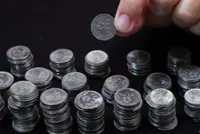 ‘5sen coin doesn’t make sense’