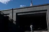 US House returns to Washington for vote to end government shutdown