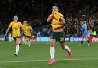 Soccer-Australia's top women's league a 'burning platform': report