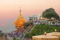 Around 200,000 pilgrims visit Myanmar's Kyaiktiyo Pagoda during Thadingyut and Tazaungdaing festivals