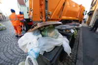 In Germany, AI-powered rubbish trucks scan for waste in the wrong bin