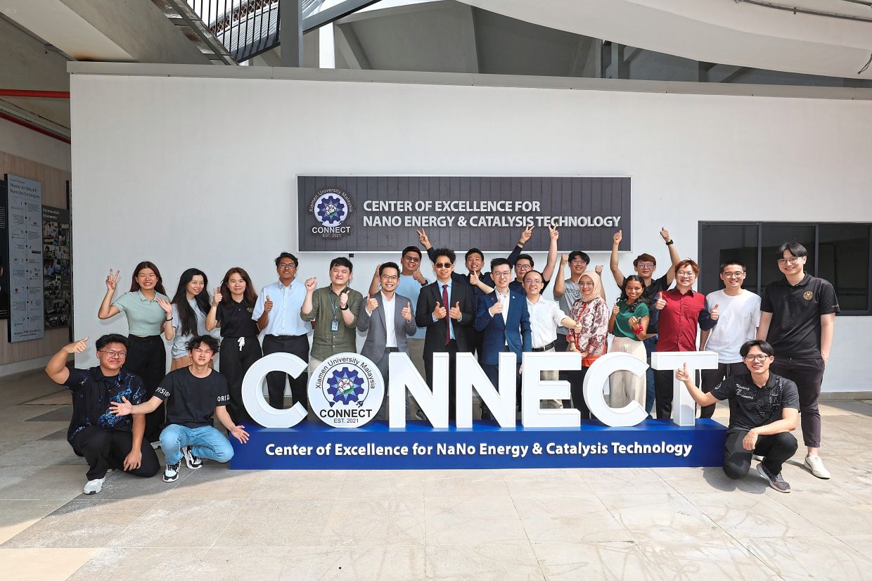 Prof Ong’s team is currently building a prototype ‘sun-to-fuel’ system that produces hydrogen from water using sunlight – a project expected to be completed by mid-2026.