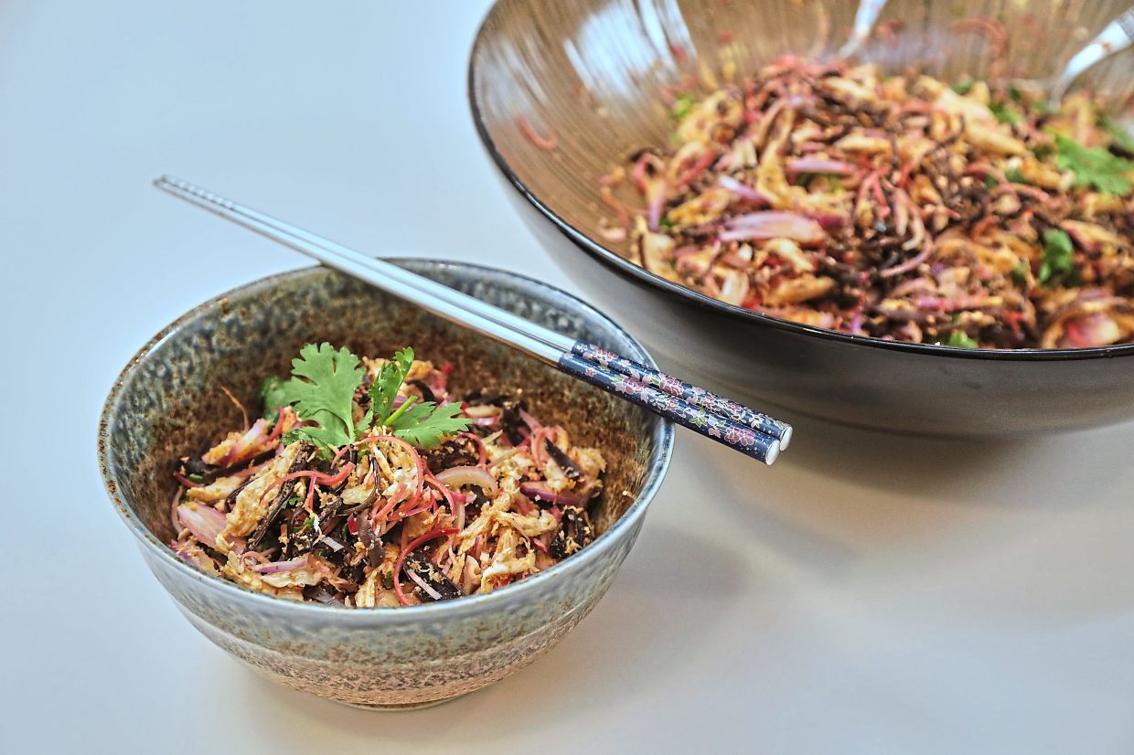 Kerabu bok nee is a nutrient-rich Peranakan salad of wood ear fungus. — YAP CHEE HONG/The Star