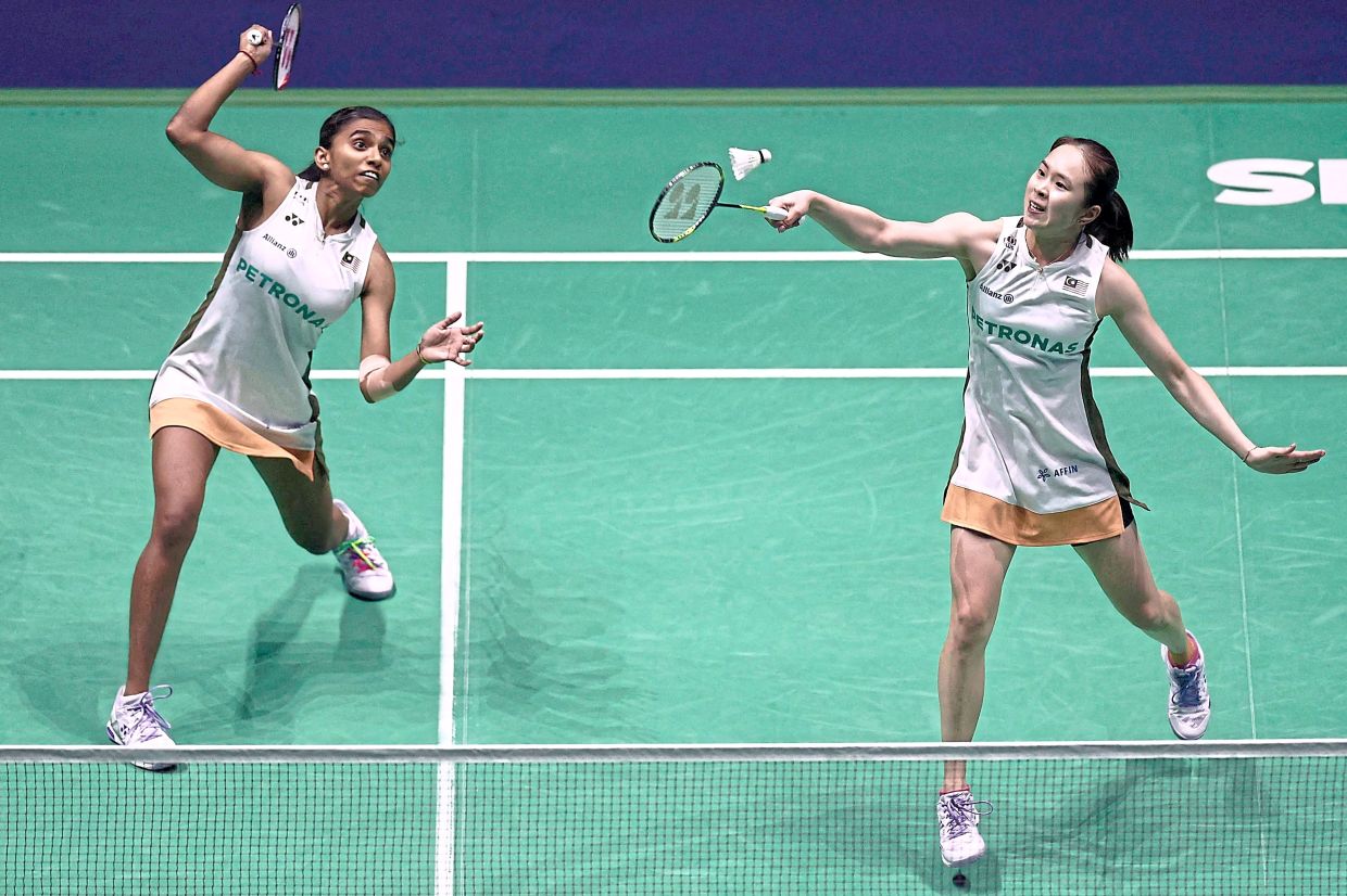 Pearly-Thinaah hold firm to reach Japan Masters final