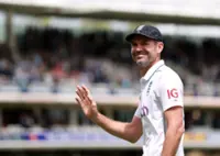 Cricket-Australia still the favourites for Ashes, says Anderson