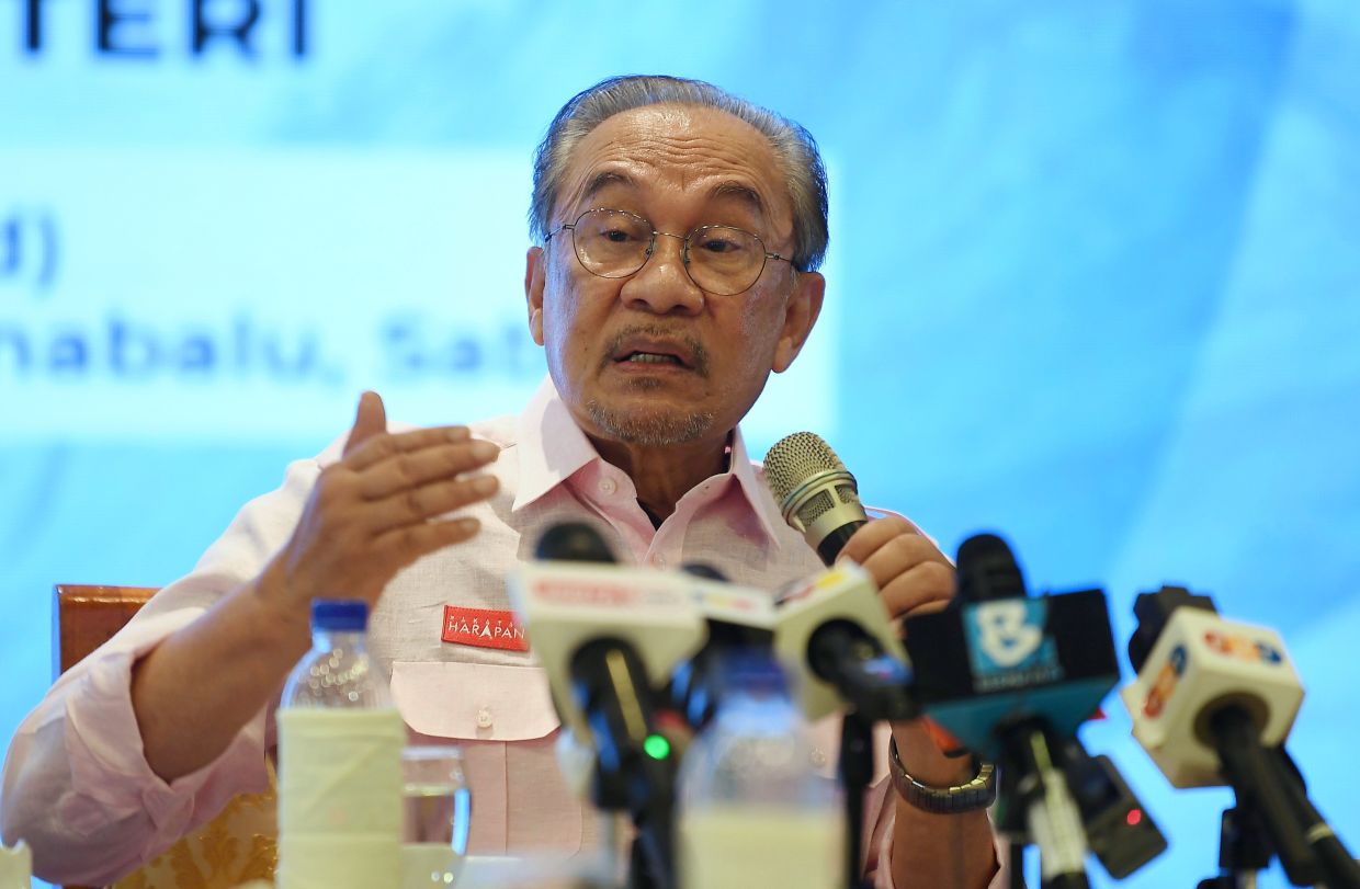 RM2bil allocated to enhance connectivity in Sabah, says PM 1 3624618