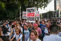 Hundreds of thousands rally in Manila against flood-control corruption scandal