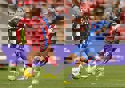 Soccer-Liverpool deal Chelsea a blow in WSL title chase with draw, West Ham get first win of season